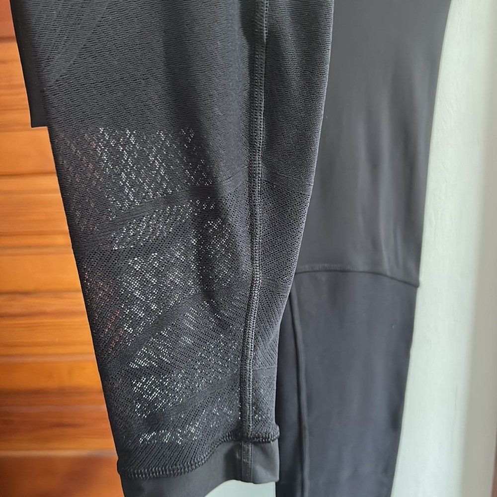 Lululemon Sheer Will High-Rise Tight 28" *Pulse (6sz) - Picture 7 of 9